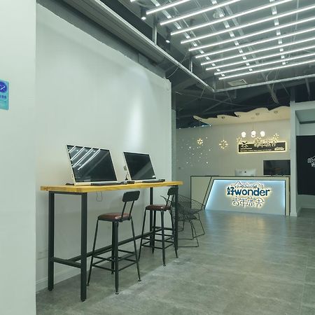Wonder Youth Hostel Nanning Exterior foto